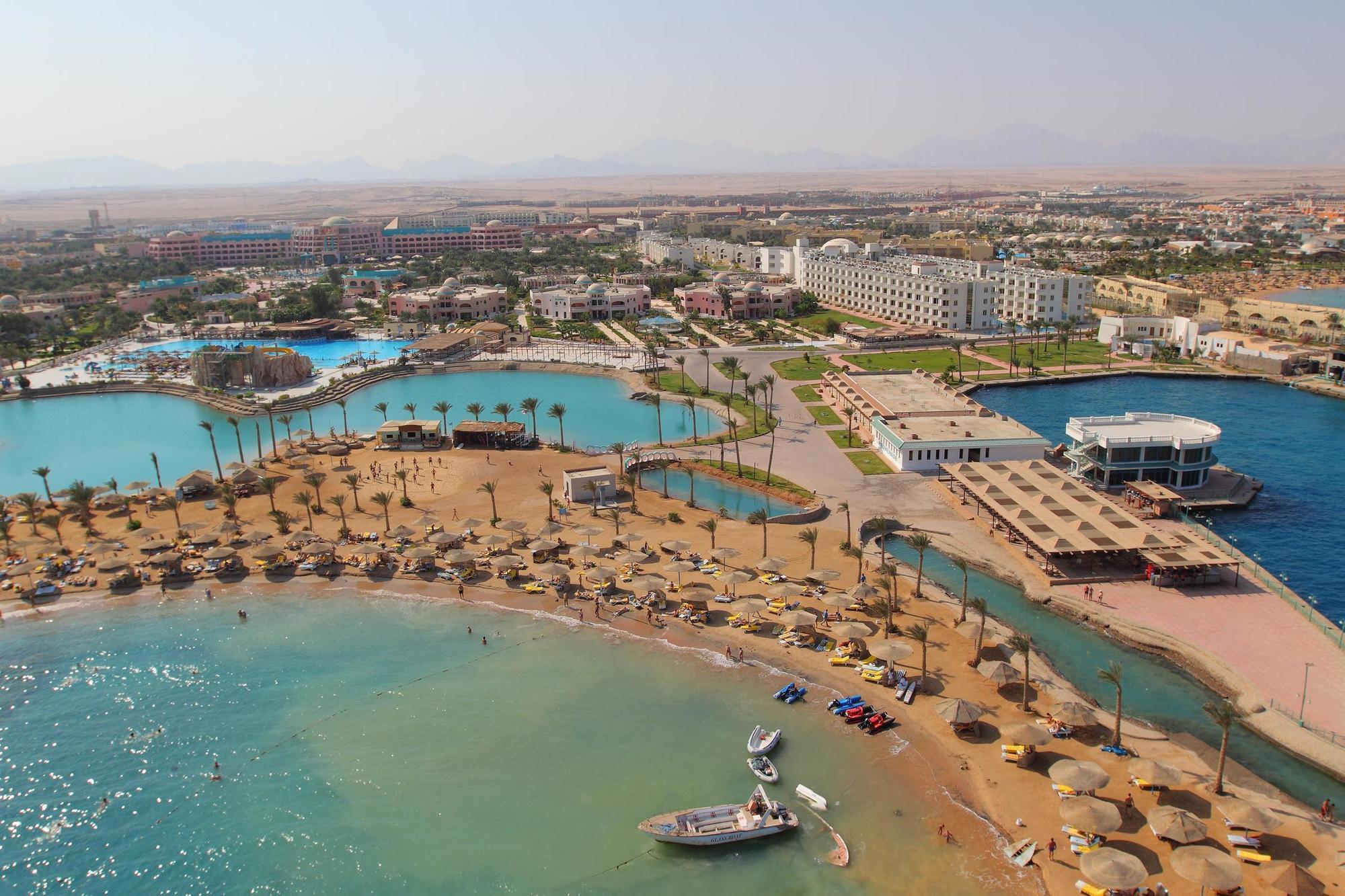 Golden 5 Sapphire Suites Hotel Hurghada Exterior photo