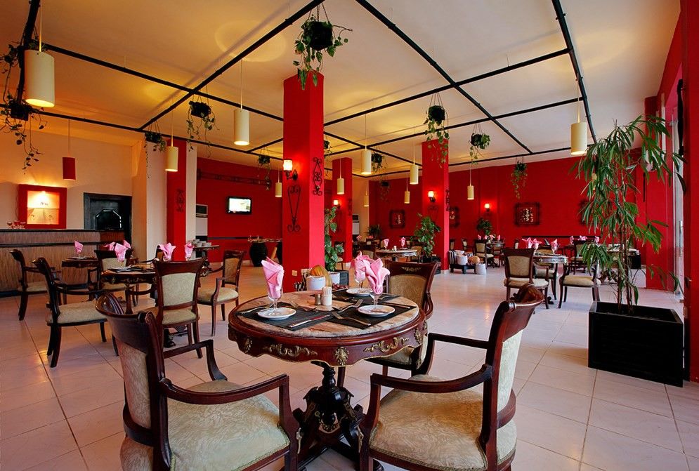 Golden 5 Sapphire Suites Hotel Hurghada Exterior photo